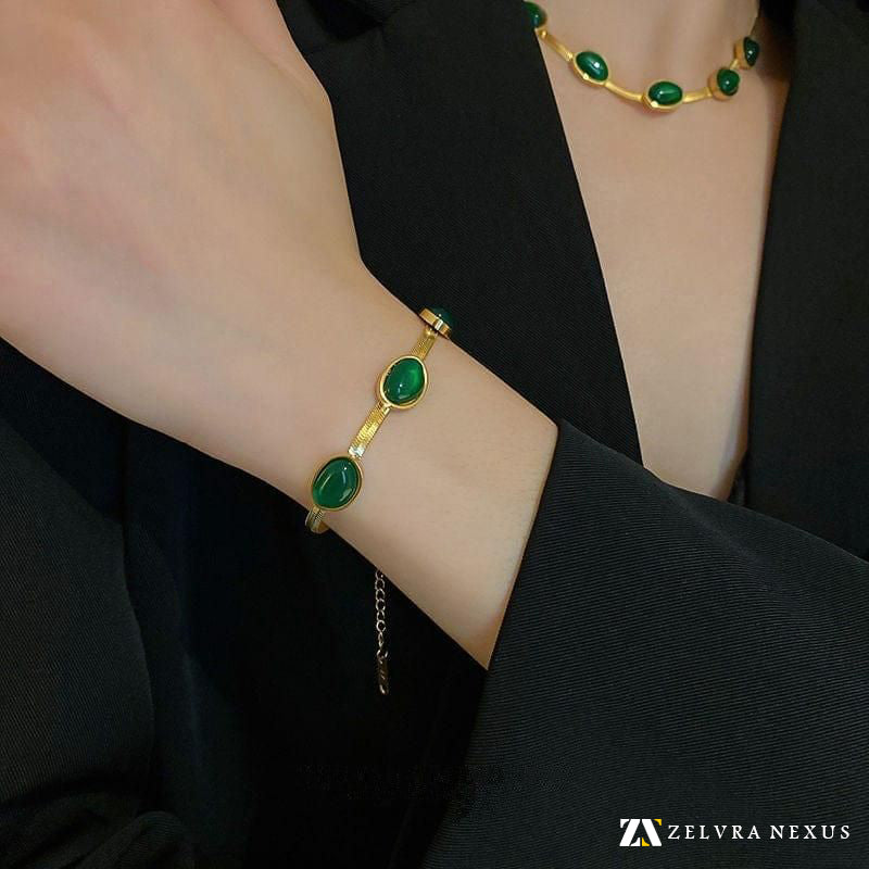 Oval Green Crystal Pendant Necklace Set With Bracelet